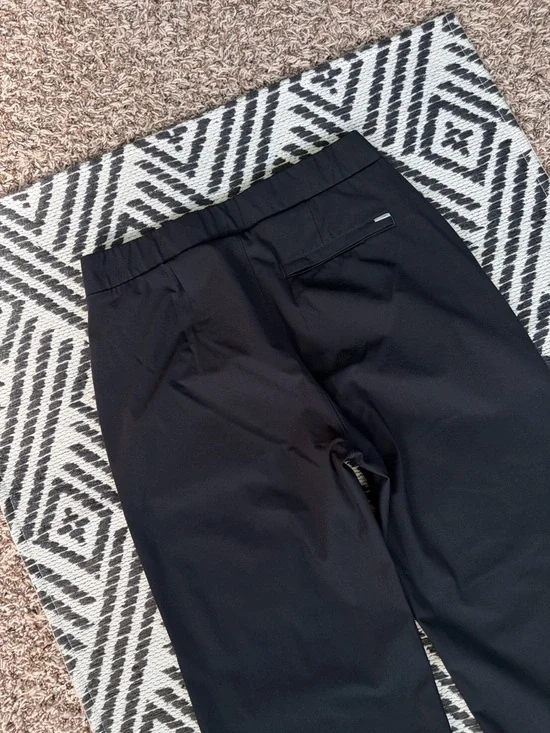Vuori Pants Women Sz S Black Meta Wide Leg Trouser Stretch Pintuck Office EUC - Picture 16 of 16